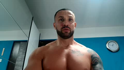 Snapshot of tridentmuscles chatting on March 2025 10:43:01 PM tridentmuscles online show from March 2025 10:43:01 PM