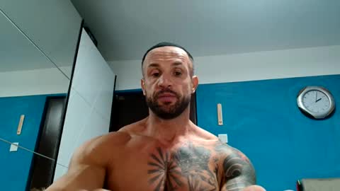 Snapshot of tridentmuscles chatting on September 2025 11:04:02 AM tridentmuscles online show from September 2025 11:04:02 AM
