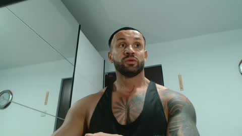 Snapshot of tridentmuscles chatting on May 2026 10:20:02 AM tridentmuscles online show from May 2026 10:20:02 AM