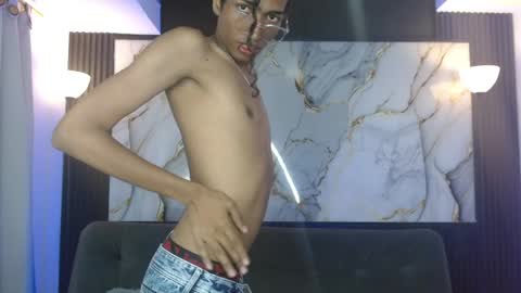 Johan online show from April 2026 02:49:02 AM
