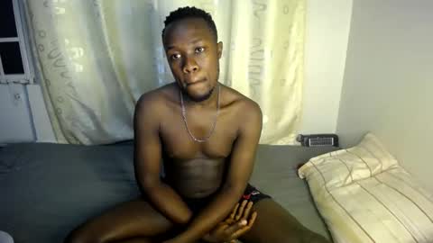 Trisboo5 online show from February 2025 07:17:01 PM