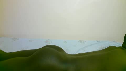 Trisboo5 online show from December 2025 10:15:02 PM