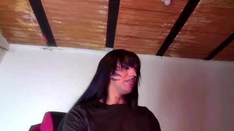 Snapshot of trix_ebony chatting on October 2025 10:44:01 PM trix_ebony online show from October 2025 10:44:01 PM