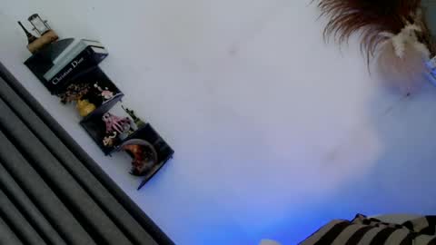 Snapshot of trixie_moore chatting on July 2026 05:04:02 AM trixie_moore online show from July 2026 05:04:02 AM