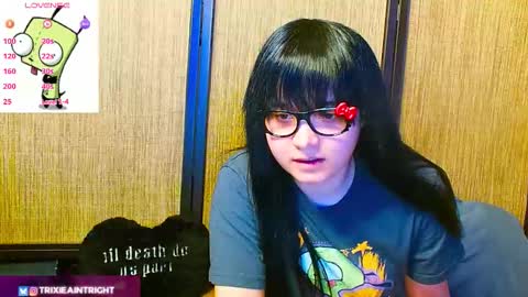 trixiedoescamcam online show from November 2025 10:59:02 PM