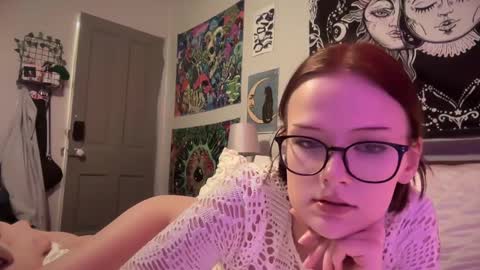 Trixi online show from February 2025 03:50:01 AM