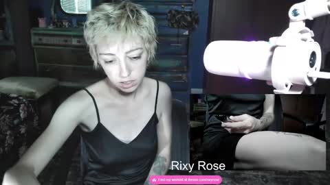 RixyRose online show from September 2025 12:10:01 PM
