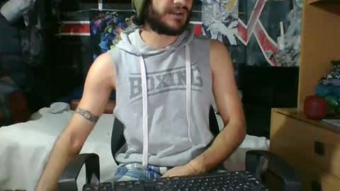 Snapshot of trizquelmen chatting on February 2025 01:38:01 PM Andrew online show from February 2025 01:38:01 PM