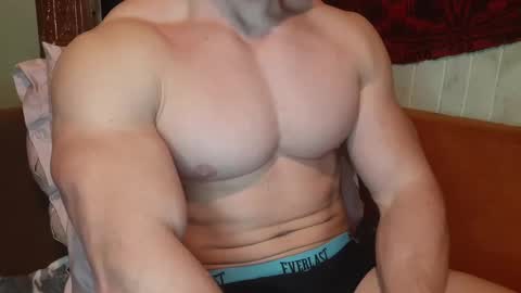 Troncq online show from February 2025 03:59:01 PM