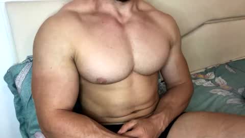 Troncq online show from September 2025 01:16:02 PM