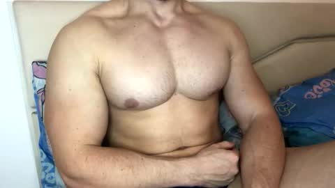 Troncq online show from February 2026 05:40:02 PM