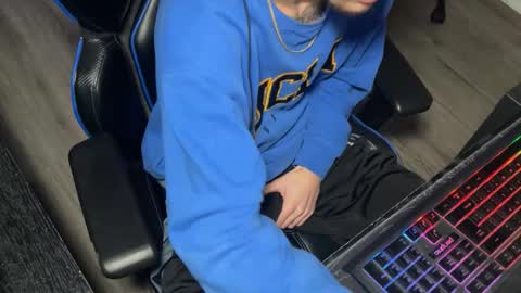 Snapshot of truenorthheavy chatting on January 2026 10:19:02 PM Leo online show from January 2026 10:19:02 PM