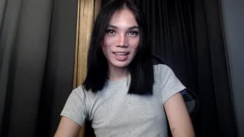 Snapshot of ts_athisa chatting on October 2025 01:44:01 PM ts_athisa online show from October 2025 01:44:01 PM