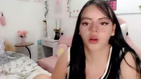 Snapshot of ts_vexana chatting on February 2026 06:53:01 AM Dhalia online show from February 2026 06:53:01 AM