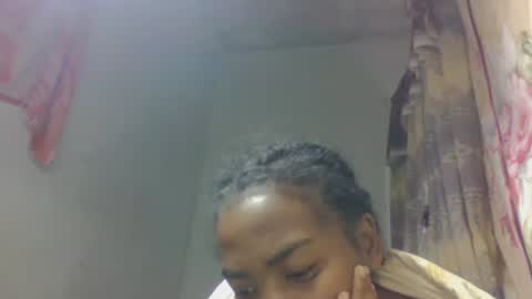 tsaralaza online show from October 2025 02:35:02 PM