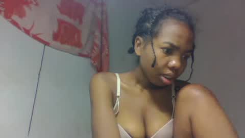 tsaralaza online show from October 2025 05:35:02 AM