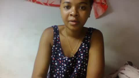 tsaralaza online show from November 2025 02:19:02 PM