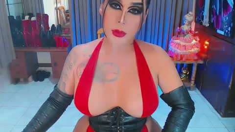 Snapshot of tsbubblebutt chatting on February 2025 09:03:01 AM Tsbubblebutt online show from February 2025 09:03:01 AM