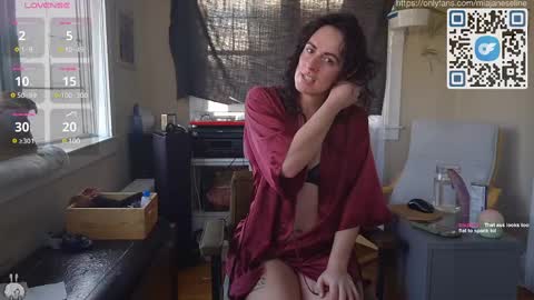 Snapshot of tsbunnyhun chatting on February 2025 02:43:01 PM Mia-Jane Seline online show from February 2025 02:43:01 PM