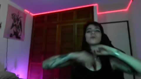 Luisa Fernndez online show from January 2026 02:14:01 AM