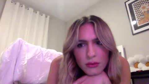 Snapshot of tsprinces chatting on September 2025 12:45:02 AM tsprinces online show from September 2025 12:45:02 AM
