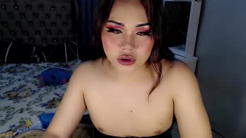 Snapshot of tsscarlett_xx chatting on March 2025 10:31:02 PM jayvie online show from March 2025 10:31:02 PM
