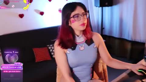 Snapshot of tsukicherry chatting on February 2026 11:11:02 PM Cherry Moon online show from February 2026 11:11:02 PM