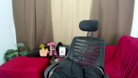 Snapshot of tsuncutjelay chatting on May 2026 11:07:01 AM JOIN TO MY FANCLUB I WILL GIVE SOME VIDEOS AND PIC online show from May 2026 11:07:01 AM