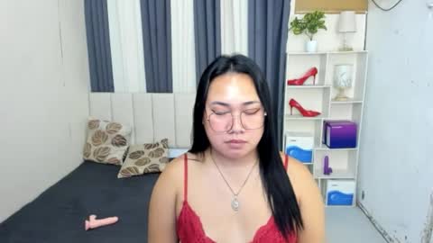 Karen Oquio online show from January 2026 01:54:02 AM