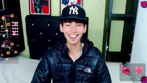 Snapshot of ttimy_x_boy chatting on January 2025 09:05:01 PM ttimy online show from January 2025 09:05:01 PM