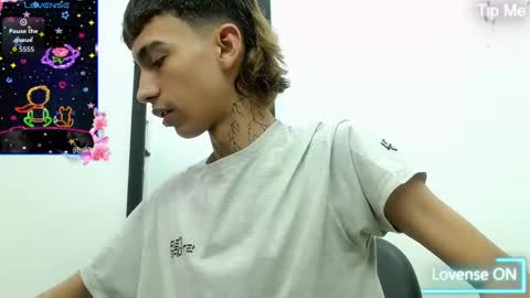 Snapshot of ttimy_x_boy chatting on September 2025 04:27:01 AM ttimy online show from September 2025 04:27:01 AM