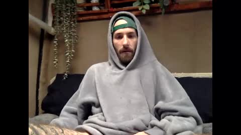 Tuhands online show from February 2025 01:19:01 PM