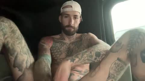 Tuhands online show from October 2025 01:11:01 PM