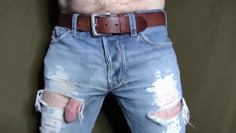 Snapshot of turquoise_metallic chatting on September 2025 12:14:01 AM Phil Box online show from September 2025 12:14:01 AM