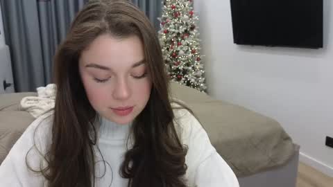 Snapshot of tutti_frutti_ chatting on December 2024 08:40:01 PM Ariana online show from December 2024 08:40:01 PM
