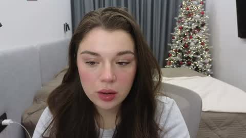 Snapshot of tutti_frutti_ chatting on December 2024 09:11:01 PM Ariana online show from December 2024 09:11:01 PM