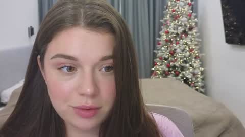 Snapshot of tutti_frutti_ chatting on December 2024 11:17:02 PM Ariana online show from December 2024 11:17:02 PM