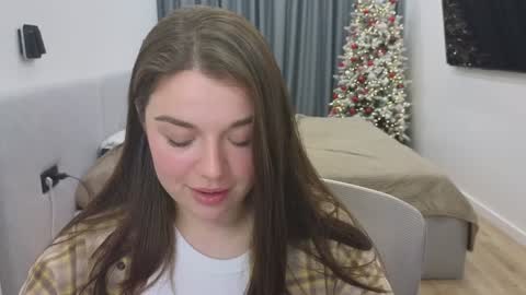 Snapshot of tutti_frutti_ chatting on December 2024 01:18:01 AM Ariana online show from December 2024 01:18:01 AM
