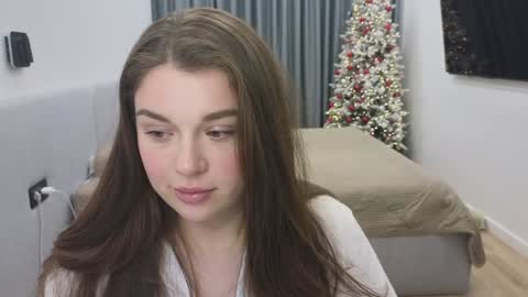 Snapshot of tutti_frutti_ chatting on December 2024 08:36:02 PM Ariana online show from December 2024 08:36:02 PM