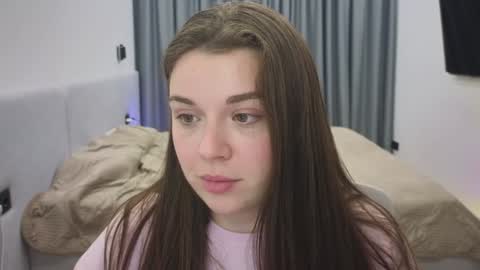 Snapshot of tutti_frutti_ chatting on January 2025 12:22:02 AM Ariana online show from January 2025 12:22:02 AM