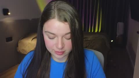 Snapshot of tutti_frutti_ chatting on January 2025 09:08:01 PM Ariana online show from January 2025 09:08:01 PM