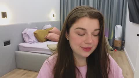 Snapshot of tutti_frutti_ chatting on January 2025 09:17:02 PM Ariana online show from January 2025 09:17:02 PM