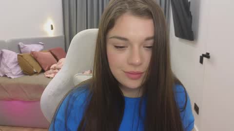 Snapshot of tutti_frutti_ chatting on February 2025 11:31:01 PM Ariana online show from February 2025 11:31:01 PM