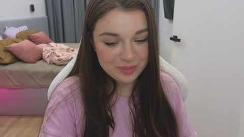 Snapshot of tutti_frutti_ chatting on February 2025 11:57:01 PM Ariana online show from February 2025 11:57:01 PM