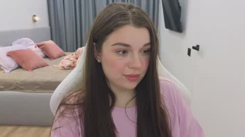 Snapshot of tutti_frutti_ chatting on March 2025 12:29:01 AM Ariana online show from March 2025 12:29:01 AM