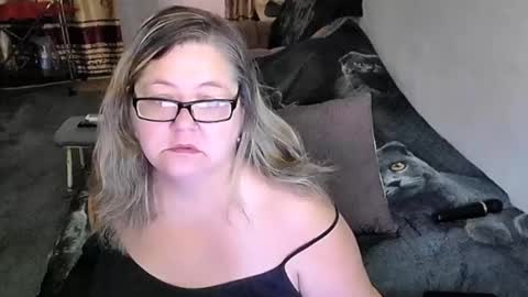 Lana online show from January 2026 01:53:02 AM