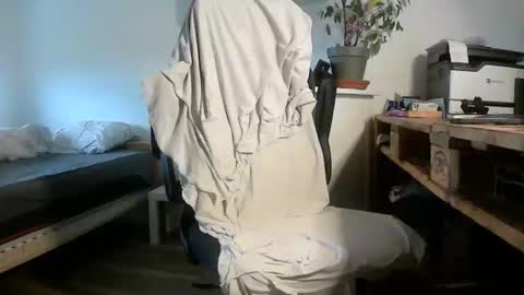 Tobi online show from January 2025 02:52:01 PM