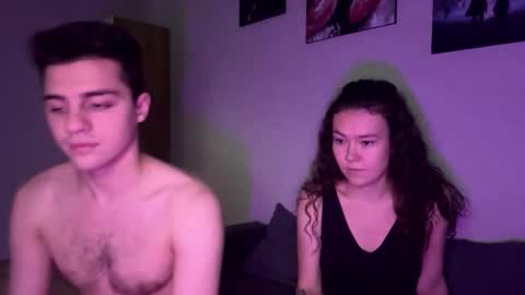 Snapshot of tw1nflame chatting on October 2025 04:40:02 PM Twin Flame online show from October 2025 04:40:02 PM