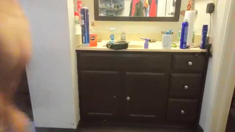 Tweeter74 online show from February 2026 11:19:02 PM