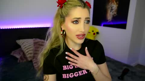 MayCarrey online show from February 2025 09:35:02 PM